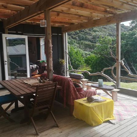 Bed and Breakfast Mulberry Grove Retreat Tryphena Экстерьер фото